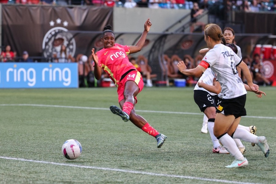 NWSL: Portland Thorns vs Urawa Red Diamonds